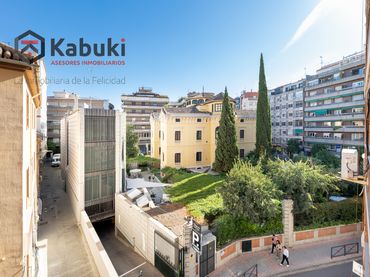 Appartamento con giardino in vendita a Granada - CL GENERAL NARVAEZ 1