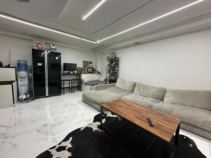 Ground floor for rent in Madrid  with Air Conditioner and Heating