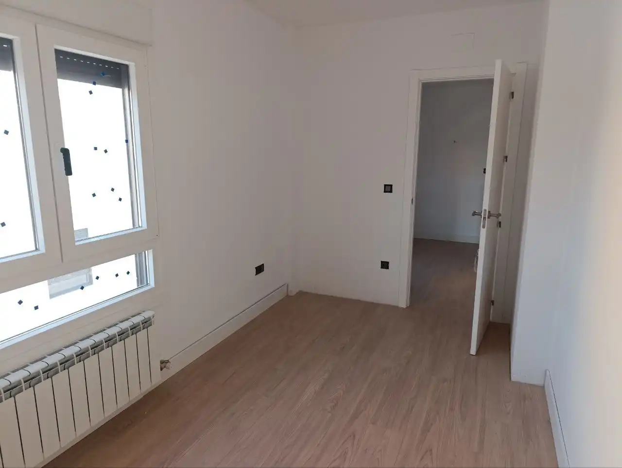Schlafzimmer von Einfamilien-Reihenhaus zum Verkauf in Valdepeñas mit Heizung, Terrasse und Abstellraum