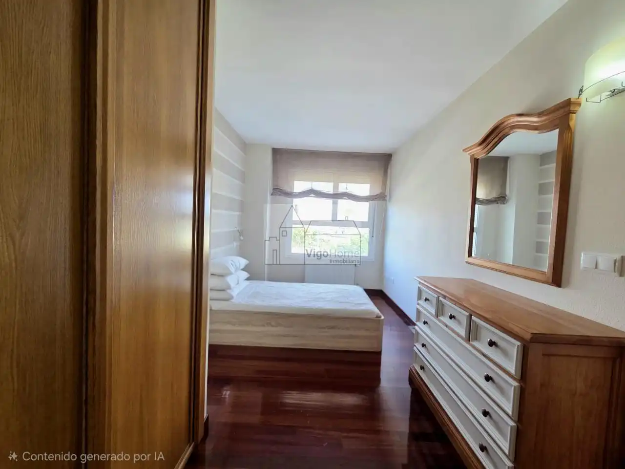 Bedroom of Flat for sale in Vigo   with Heating, Parquet flooring and Storage room