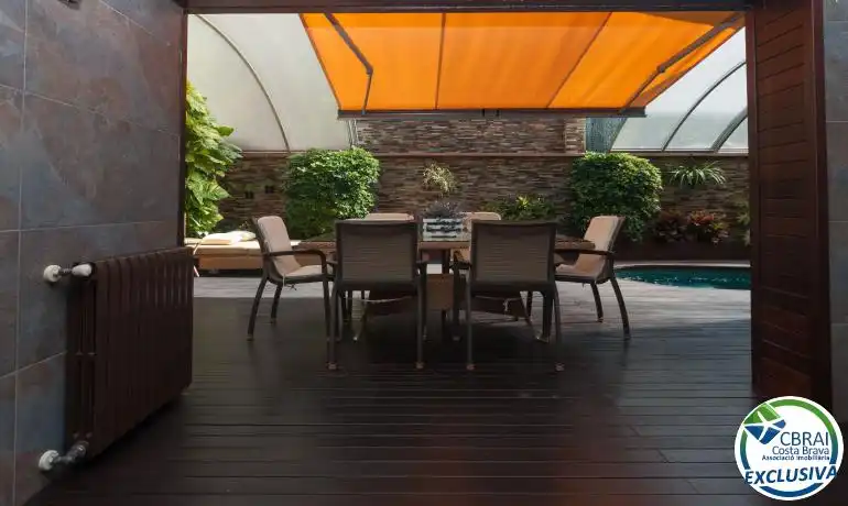 Terraza de Casa o chalet en venta en Roses con Aire acondicionado, Calefacción y Jardín privado