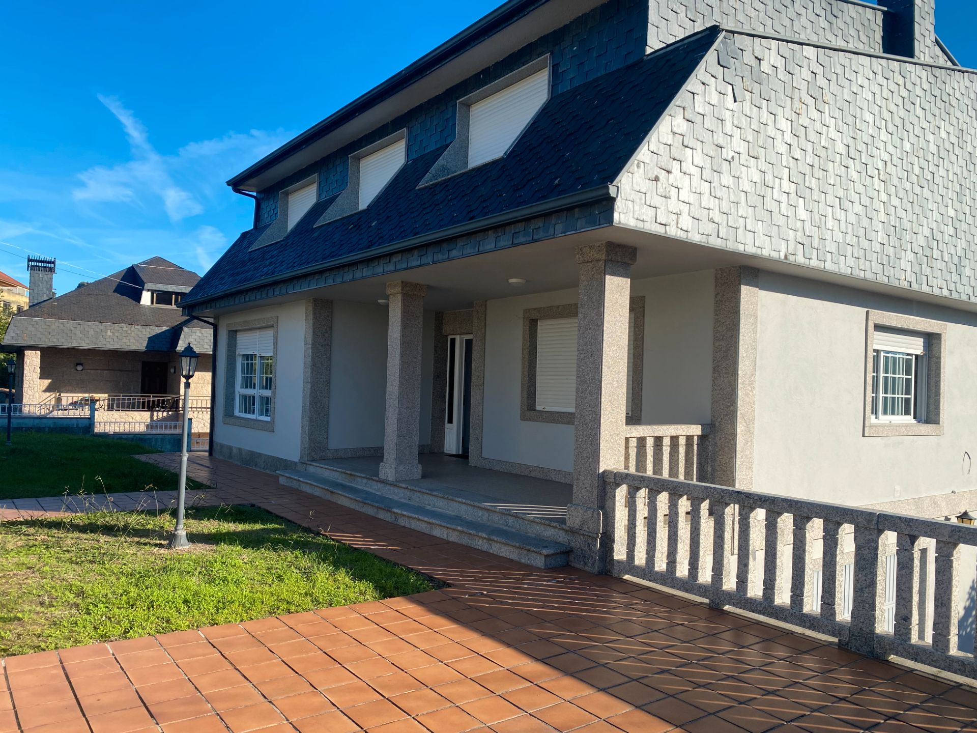 Exterior view of House or chalet for sale in Vigo   with Heating, Private garden and Parquet flooring