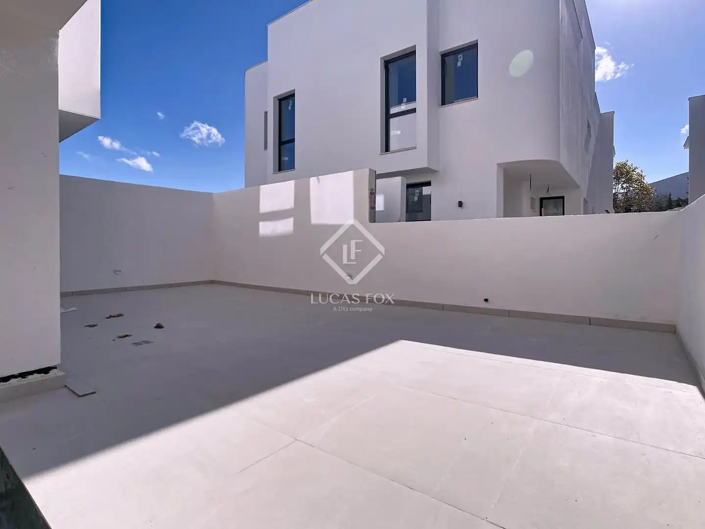 Vista exterior de Casa o xalet en venda en Ciutadella de Menorca amb Aire condicionat, Jardí privat i Terrassa