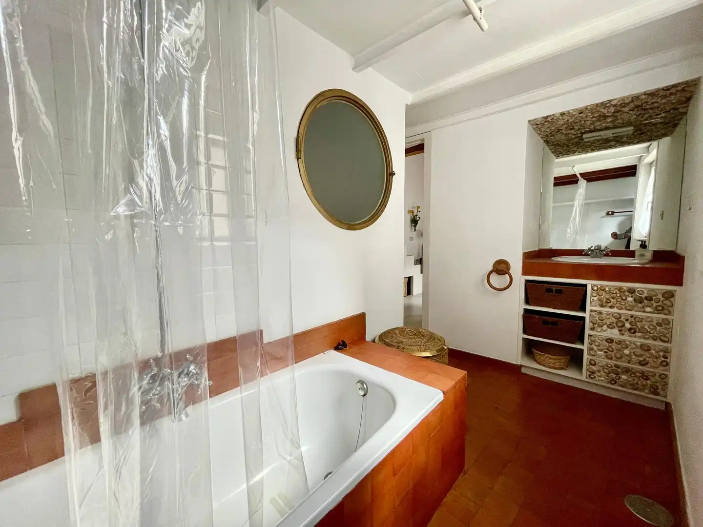 Baño de Ático de alquiler en Madrid con Aire acondicionado, Calefacción y Terraza
