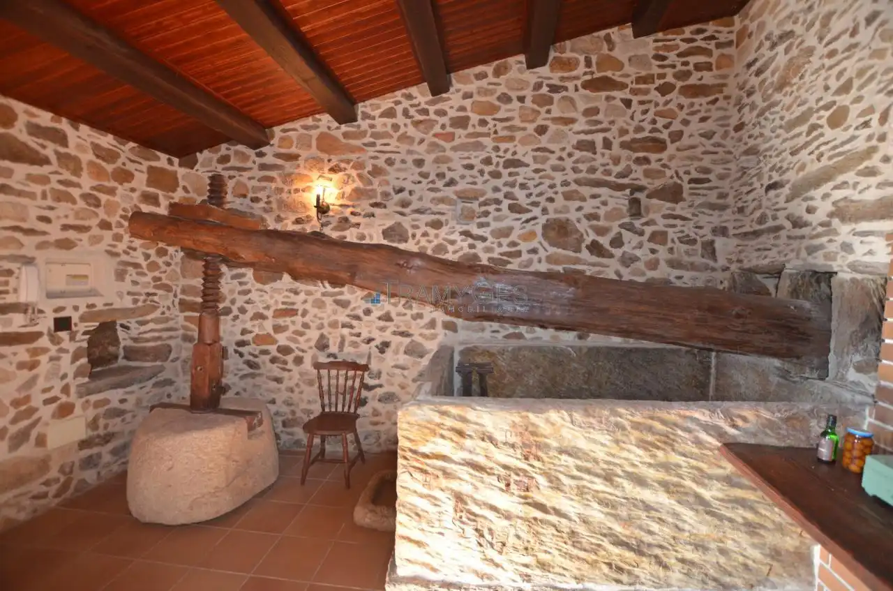 Finca rústica en venta en O Rosal   con Calefacción, Jardín privado y Terraza