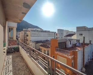 Vista exterior de Pis en venda en Simat de la Valldigna amb Terrassa i Balcó