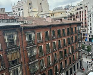 Exterior view of Flat for sale in  Madrid Capital  with Air Conditioner, Heating and Storage room