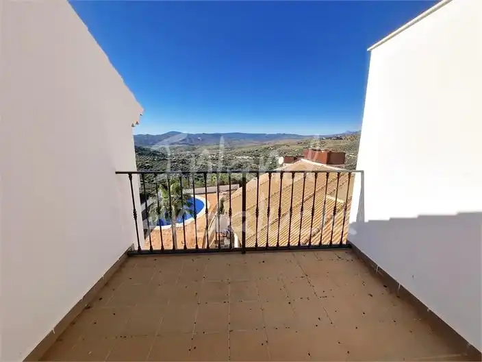 Apartament amb piscina en venda a Alcaucín, imagen 4