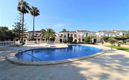 Schwimmbecken von Wohnung zum verkauf in San Miguel de Salinas mit Klimaanlage und Terrasse