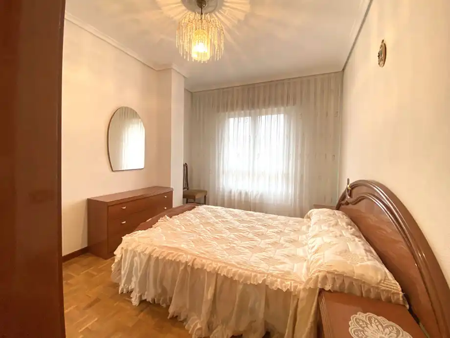 Flat for sale in C. DE QUEJANA, Ariznabarra
