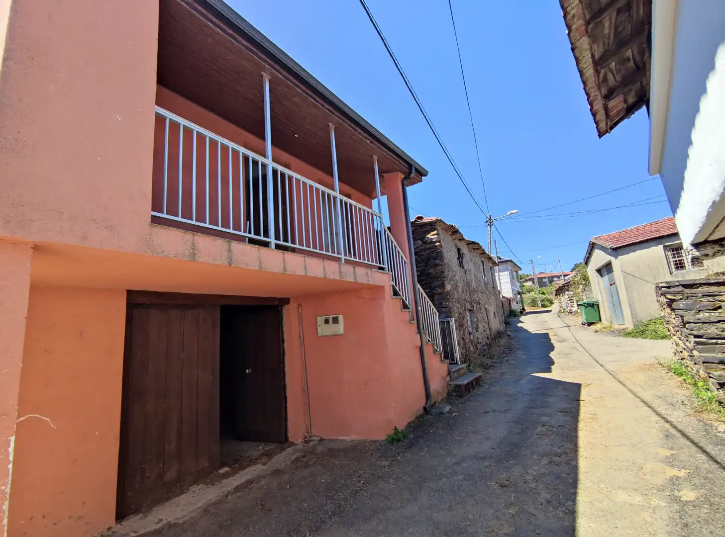 Vista exterior de Casa o chalet en venta en Riós con Aire acondicionado, Calefacción y Amueblado