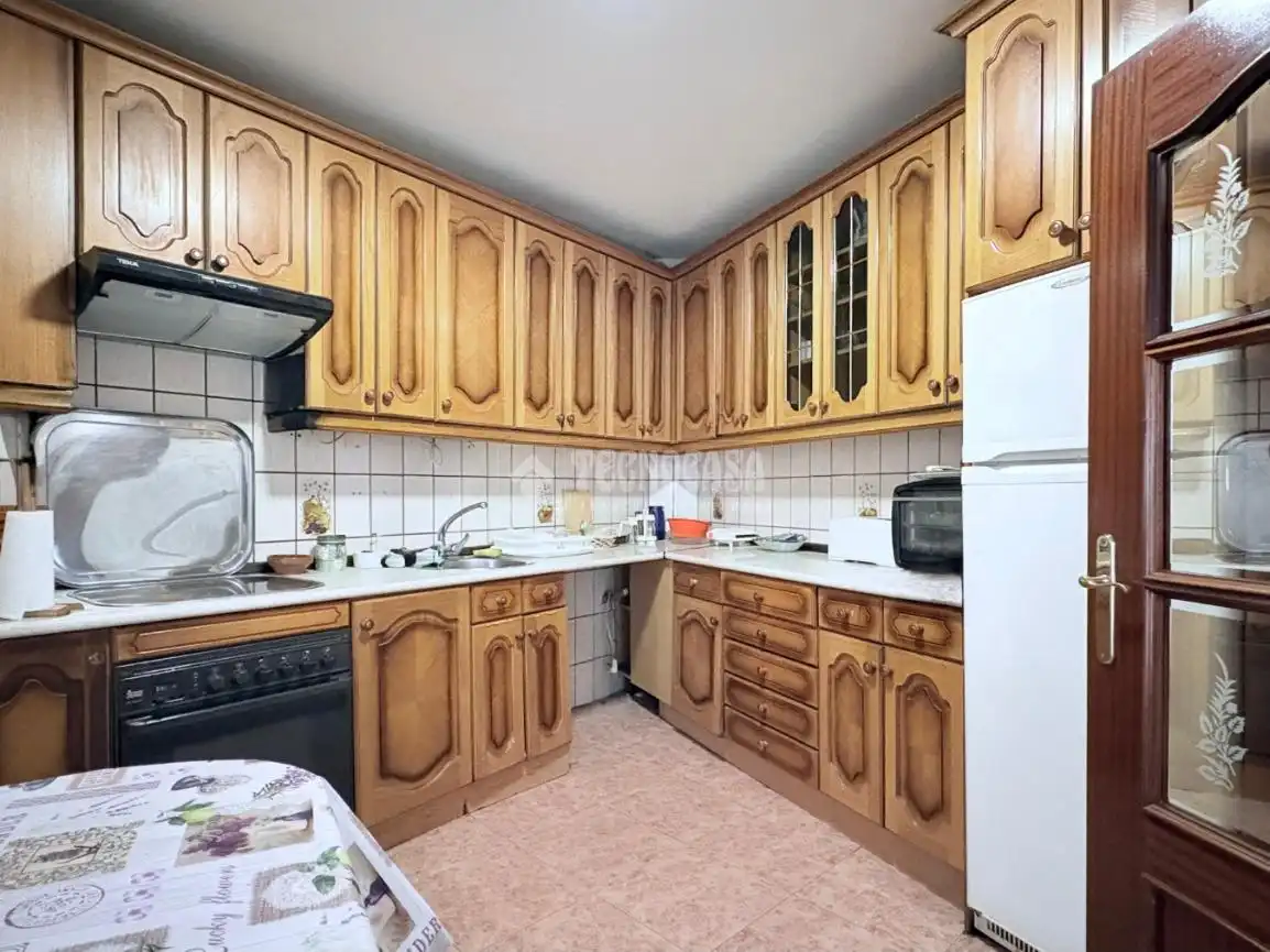 Kitchen of Houses for sale in Pinto  with Air Conditioner and Heating