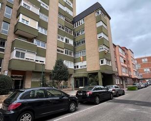 Exterior view of Flat for sale in Valladolid Capital  with Heating, Parquet flooring and Terrace