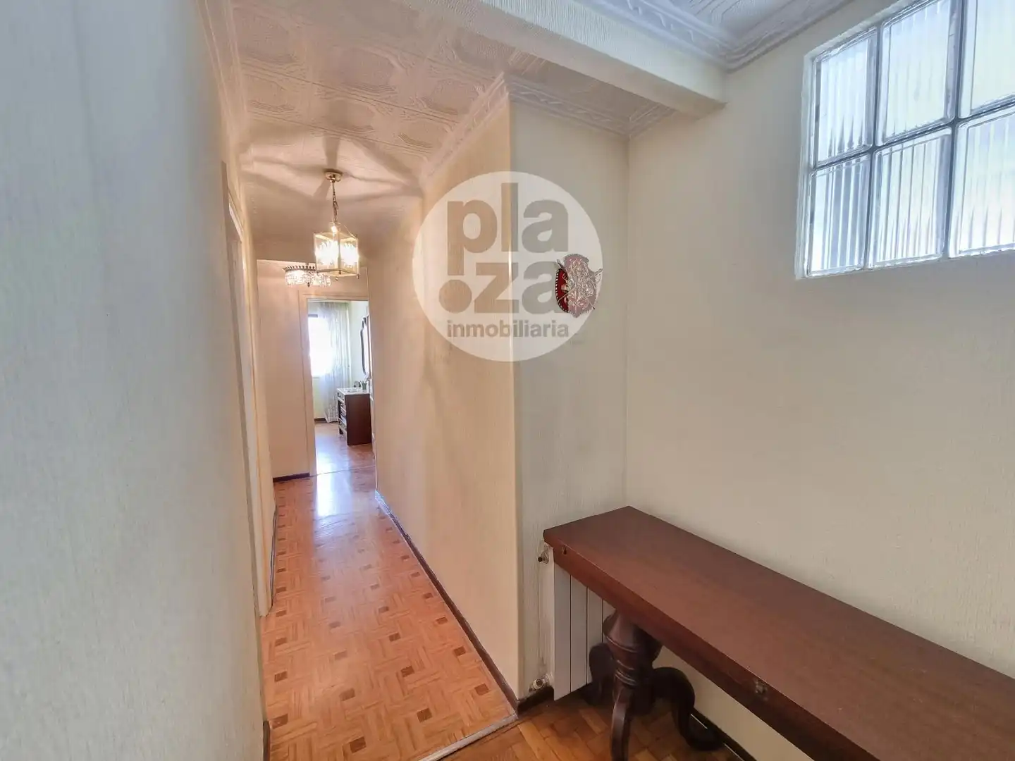 Wohnung zum Verkauf in Burgos mit Heizung, Terrasse und Abstellraum