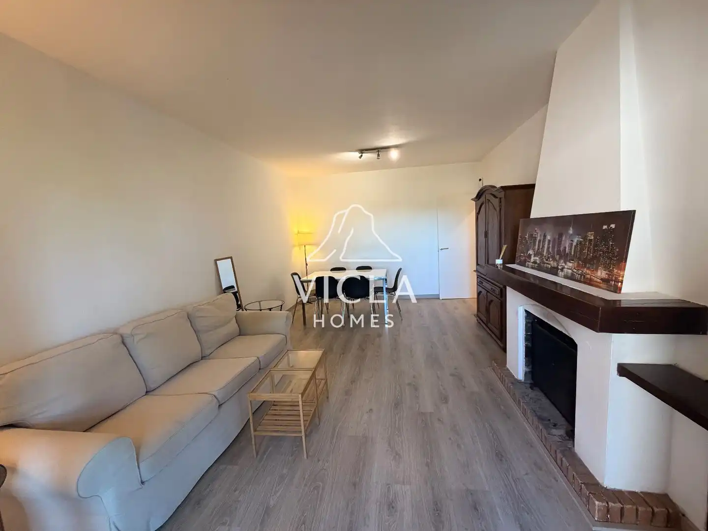 Living room of Flat for rent in Santa Eulària des Riu  with Air Conditioner, Heating and Parquet flooring