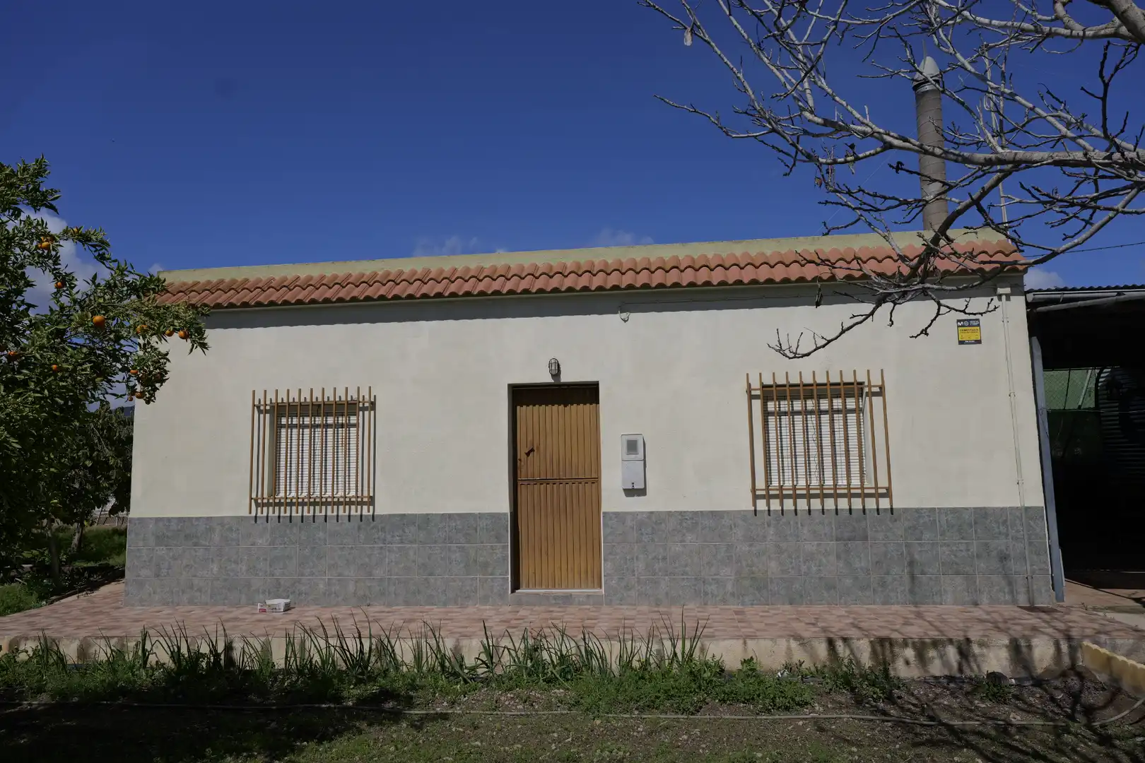 Exterior view of Houses for sale in Berja  with Air Conditioner, Private garden and Terrace