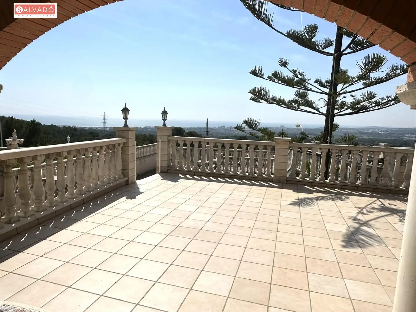 Terraza de Casa o chalet en venta en El Vendrell con Calefacción, Jardín privado y Terraza