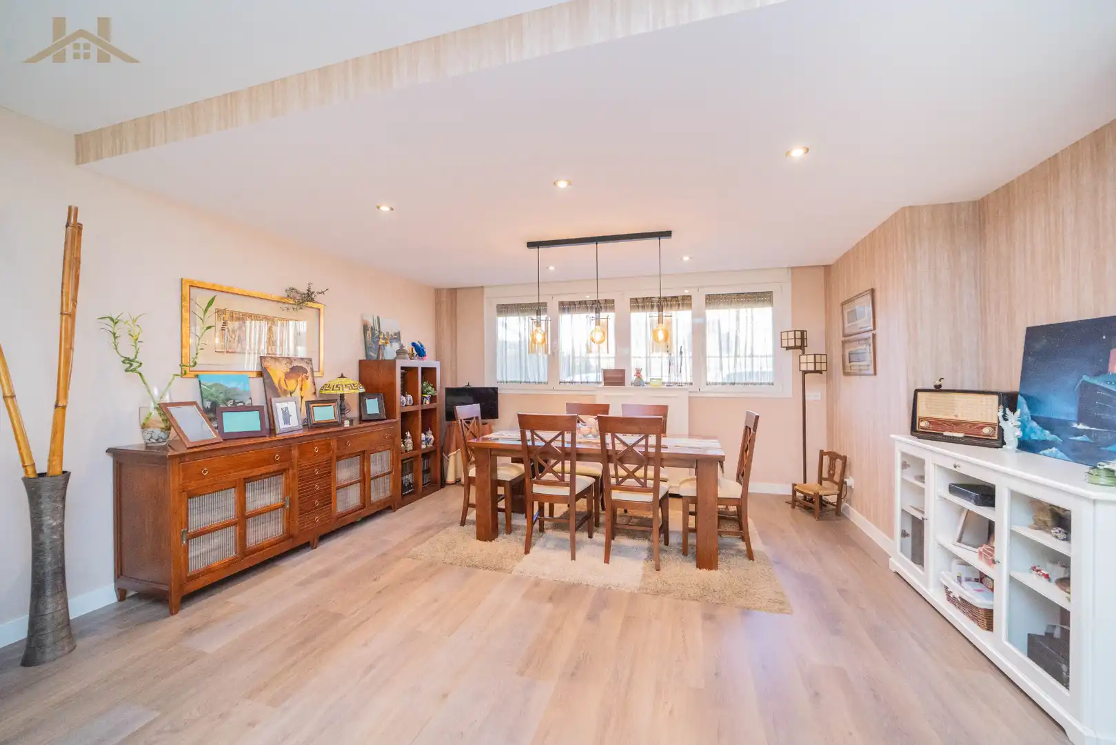 Dining room of Detached homes for sale in Villaviciosa de Odón  with Air Conditioner, Heating and Private garden