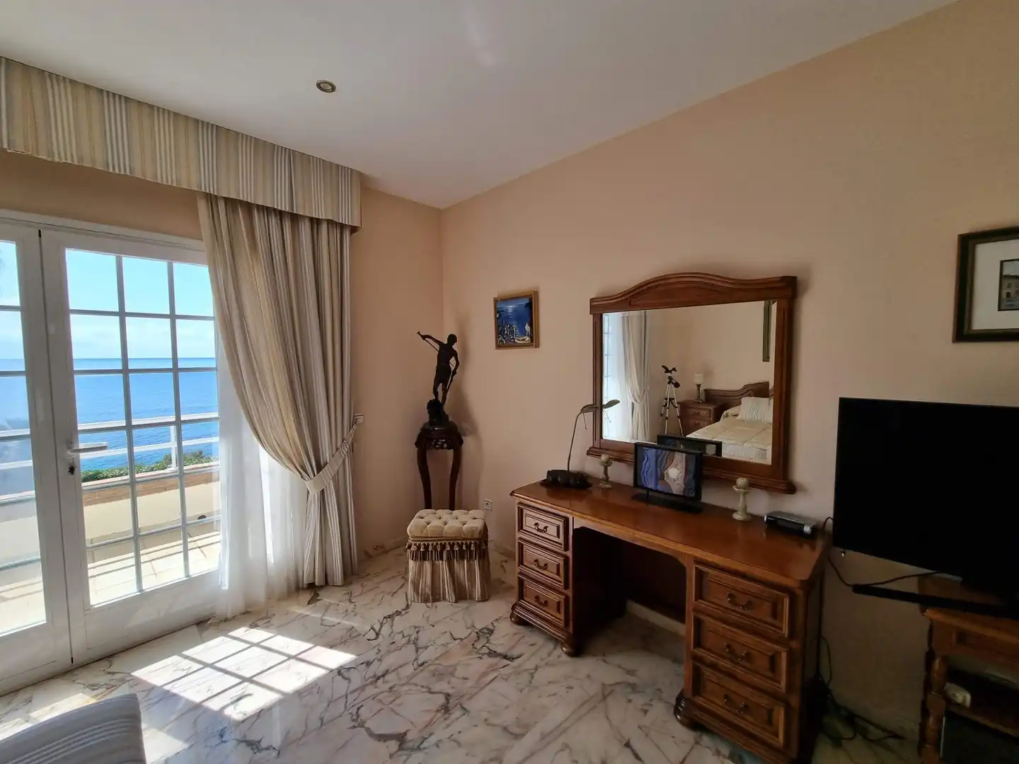 Houses for sale in Les Tres Cales