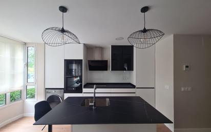 Kitchen of Flat to rent in  Madrid Capital  with Air Conditioner, Heating and Furnished
