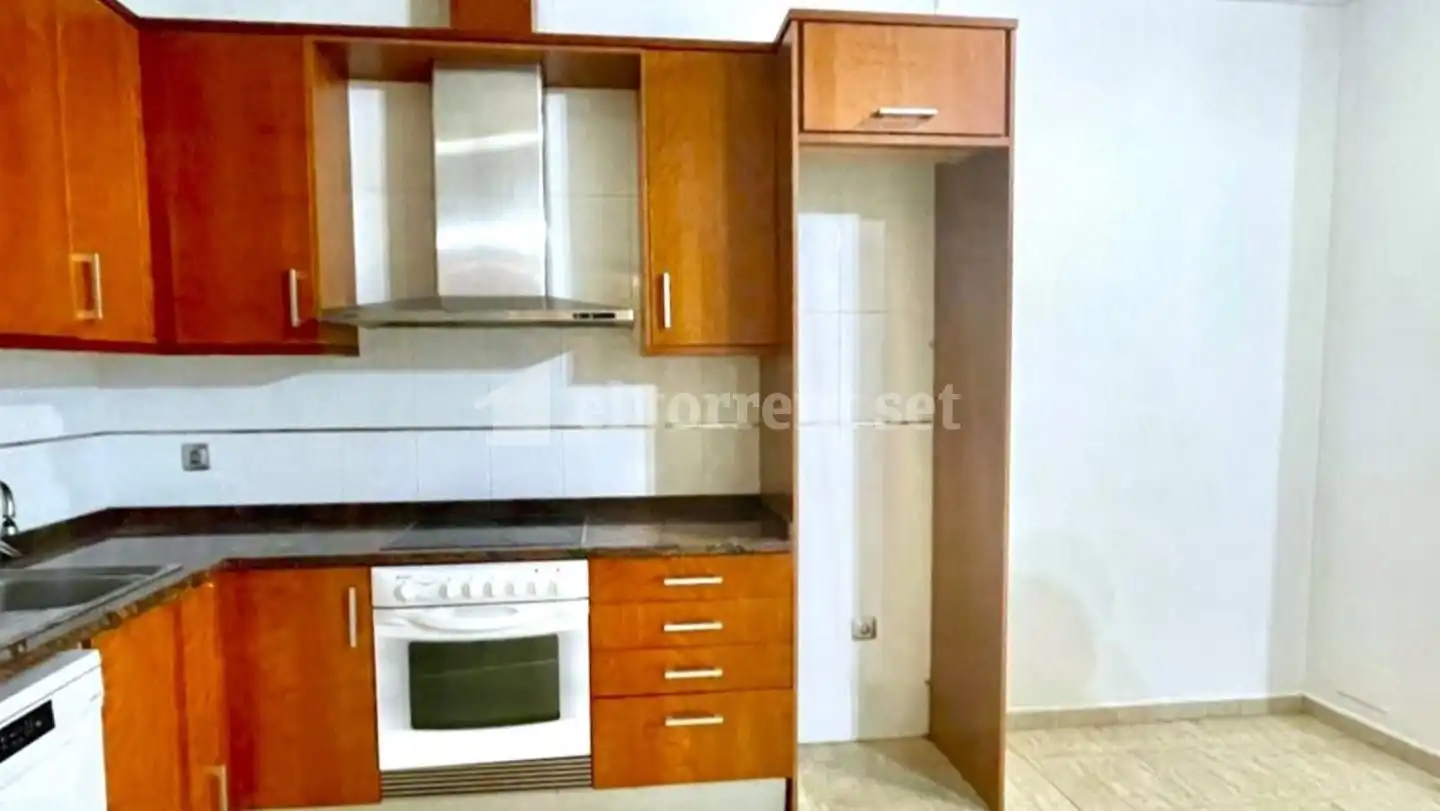 Cocina de Planta baja en venta en Mataró con Aire acondicionado