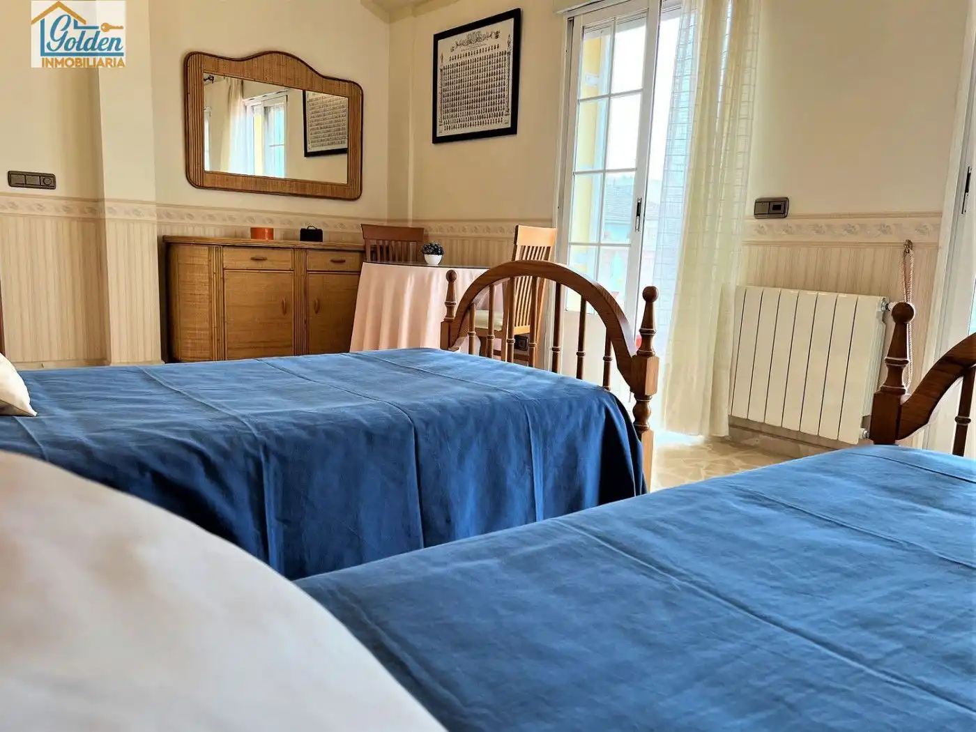 Dormitori de Casa o xalet en venda en Don Benito amb Aire condicionat, Jardí privat i Terrassa