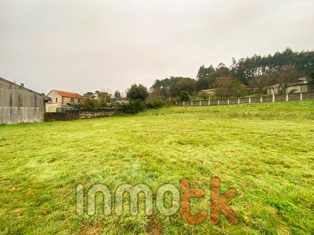 Terreno residencial en Venta en Estrada a Castelo en Parroquias rurales