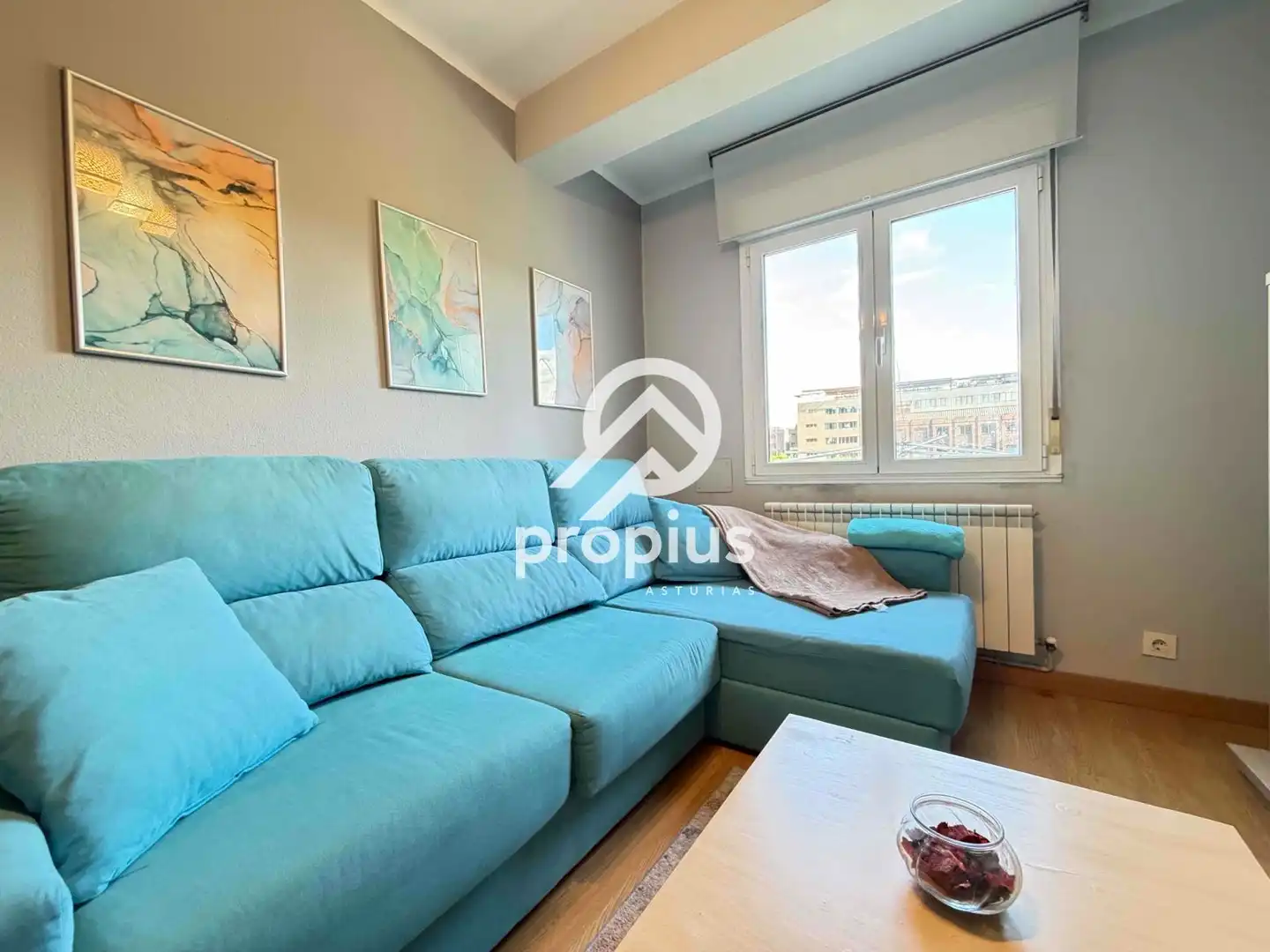 Wohnzimmer von Wohnung zum Verkauf in Oviedo  mit Heizung, Abstellraum und Möbliert