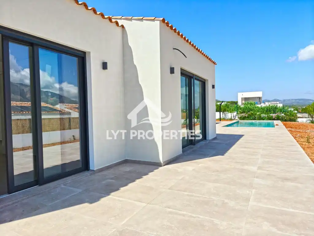 Exterior view of Houses for sale in Jávea / Xàbia  with Air Conditioner, Private garden and Terrace