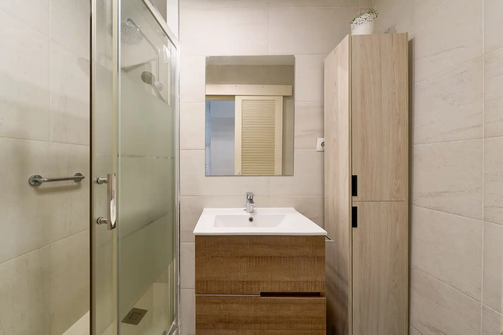 Baño de Piso en venta en Málaga con Aire acondicionado y Calefacción