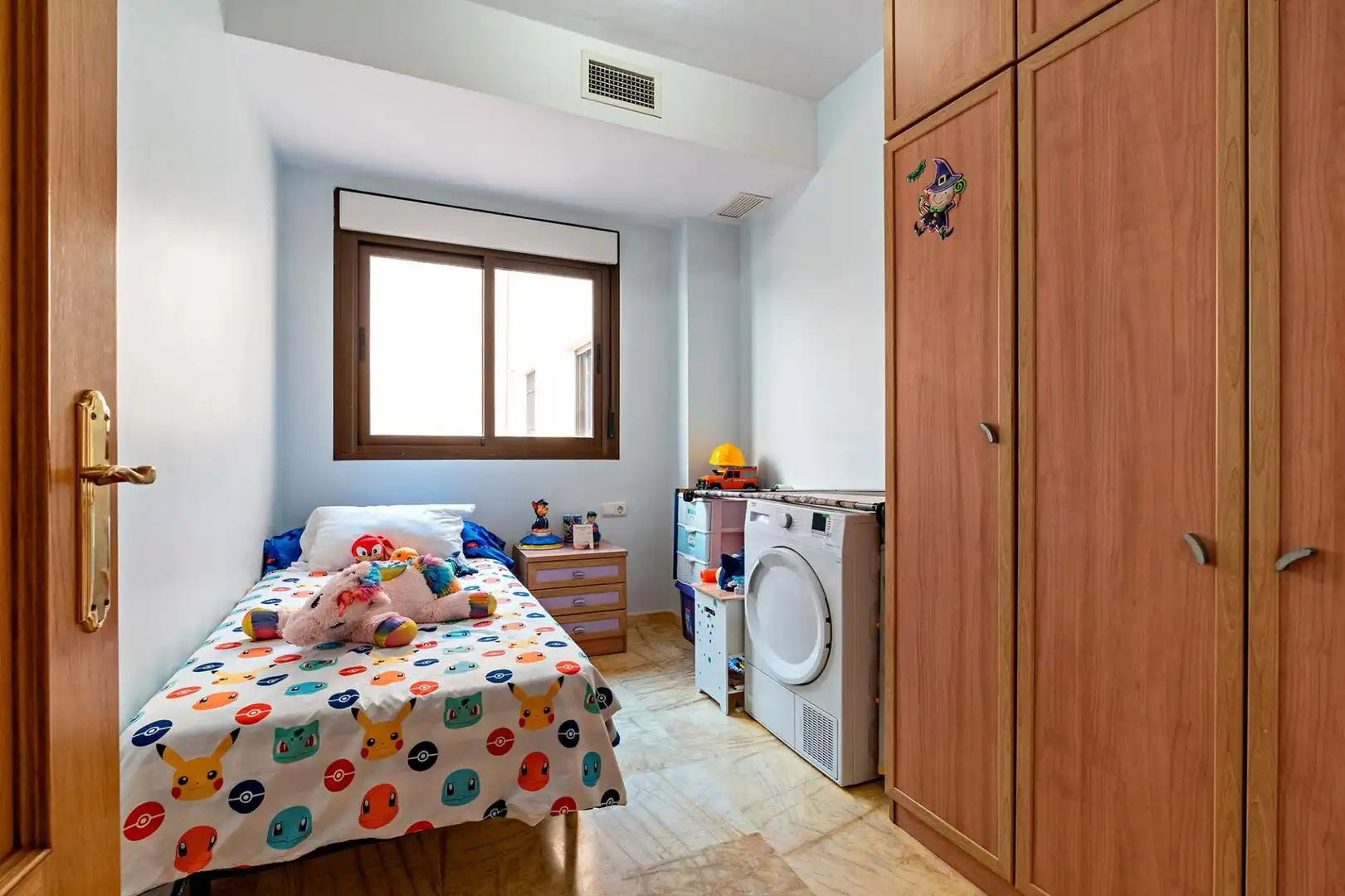 Dormitori de Pis en venda en El Ejido amb Aire condicionat, Terrassa i Moblat