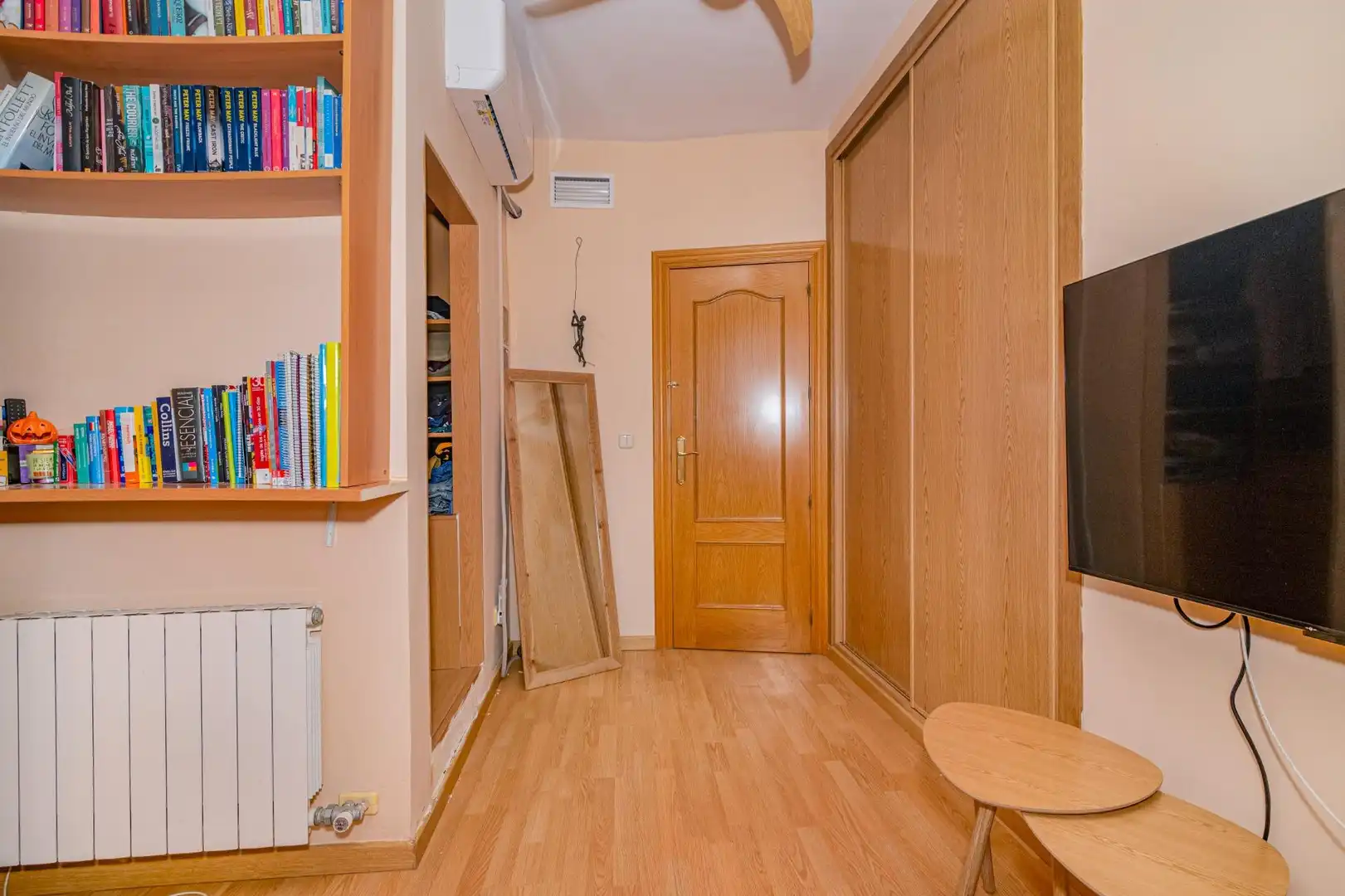 Habitación de Casa adosada en venta en Armilla con Aire acondicionado, Calefacción y Terraza