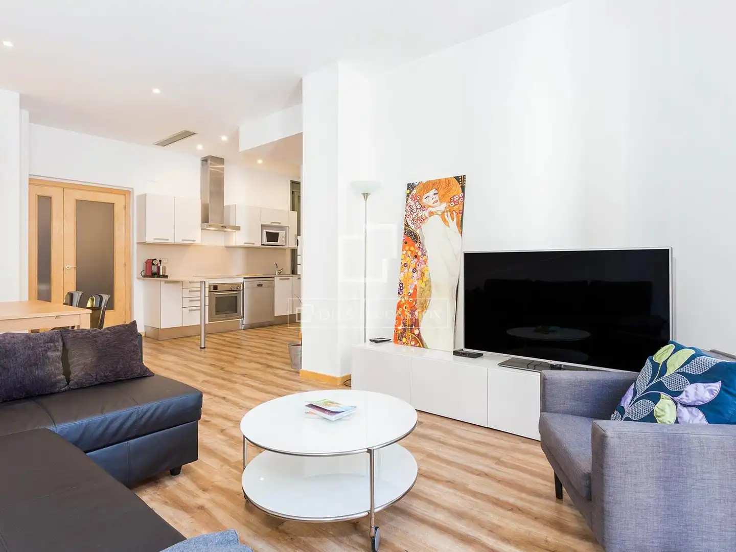 Wohnzimmer von Wohnung zum Verkauf in Barcelona mit Klimaanlage, Heizung und Parkett