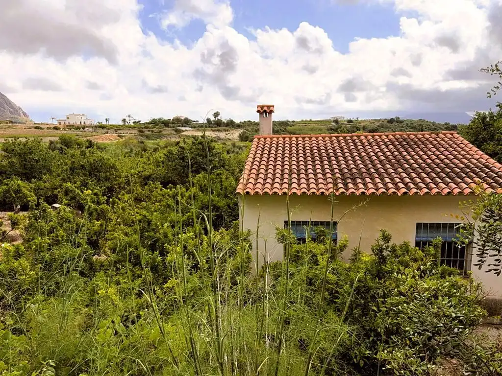 Finca rústica en venda en Sanet y Negrals amb Calefacció i Jardí privat