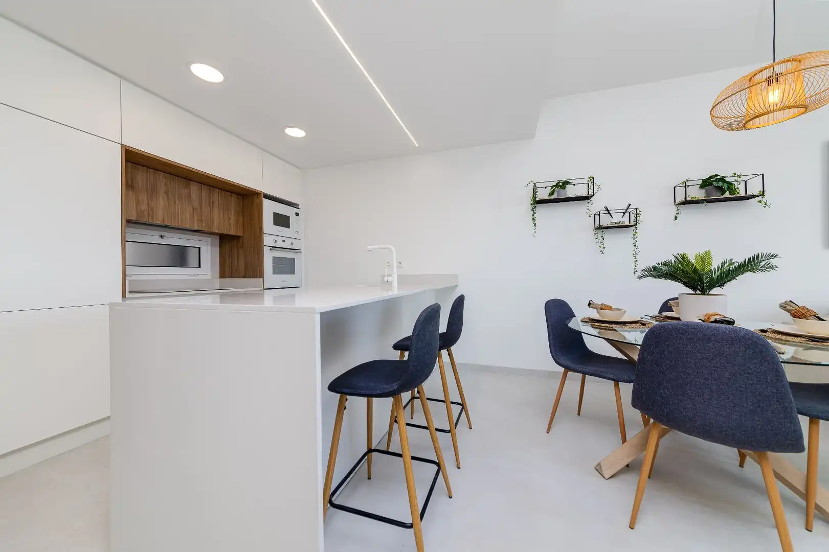 Apartamento con piscina en venta en El Raso, imagen 11