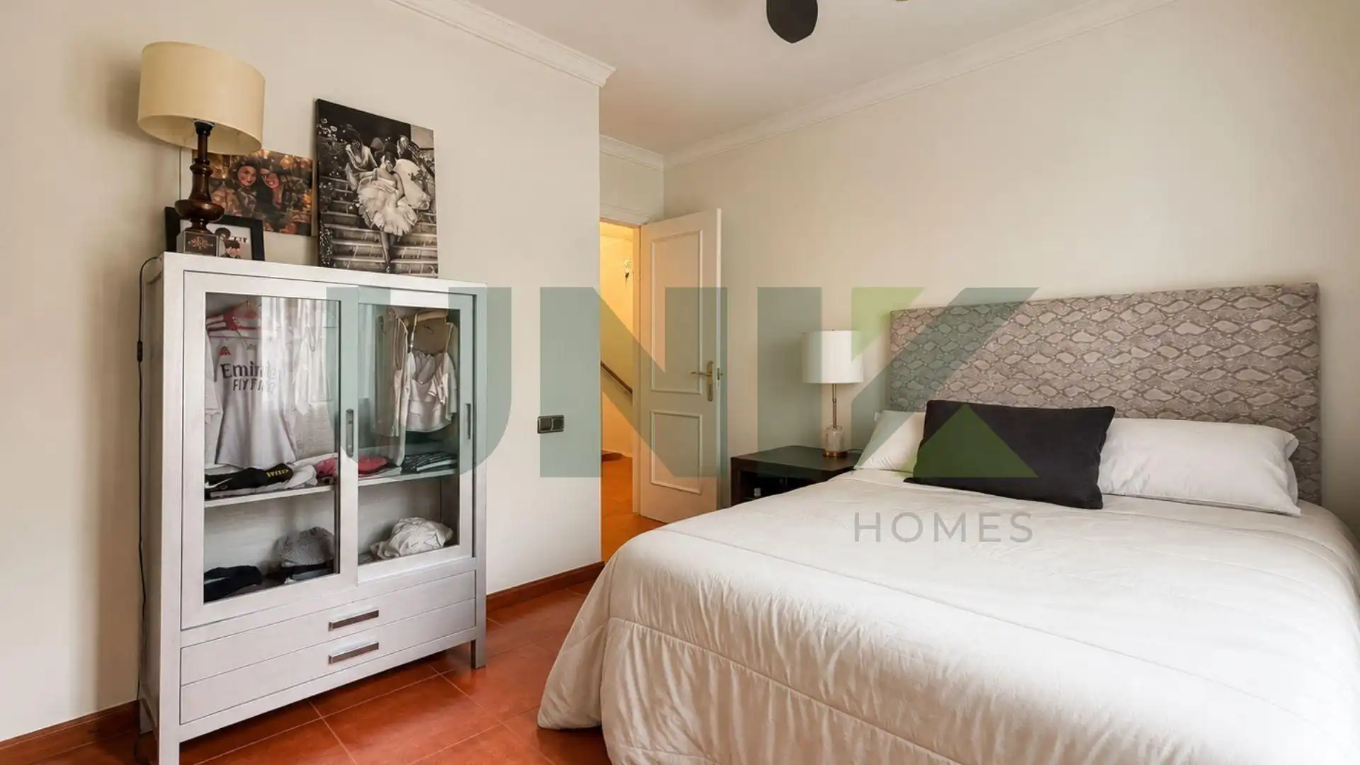 Habitación de Casa o chalet en venta en Petrer con Aire acondicionado, Calefacción y Jardín privado