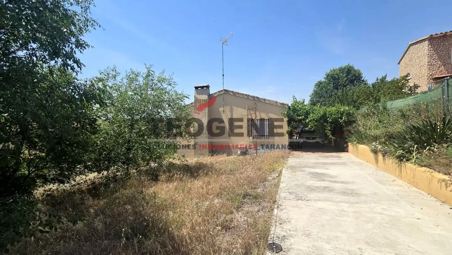 Casa o chalet en venta en Barajas de Melo con Trastero y Piscina
