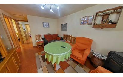 Vista exterior de Casa o xalet en venda en Braojos amb Calefacció, Jardí privat i Moblat