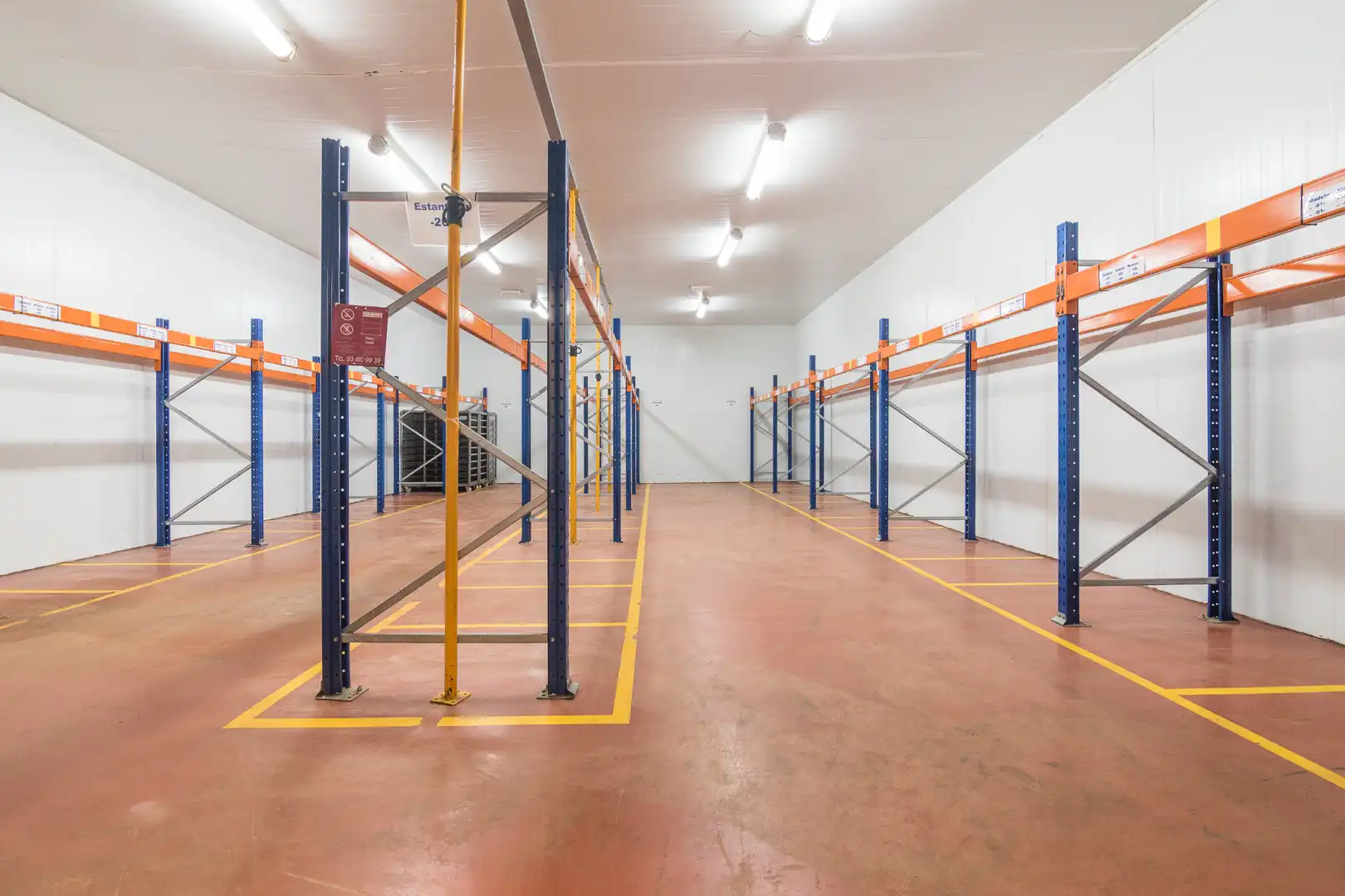 Nau industrial en venda a Calle los Mecánicos, 8, Noroeste
