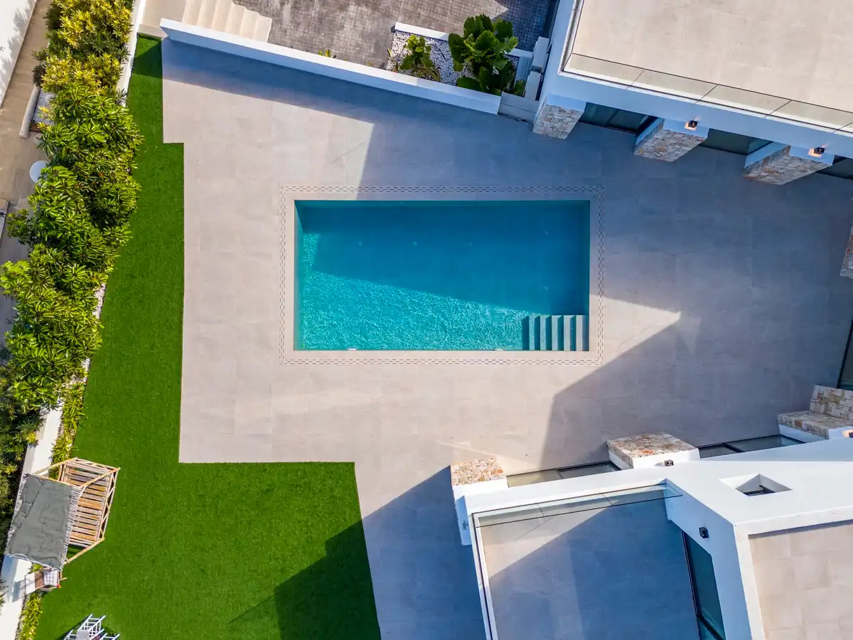 Swimming pool of Houses for sale in Dénia  with Air Conditioner, Heating and Private garden