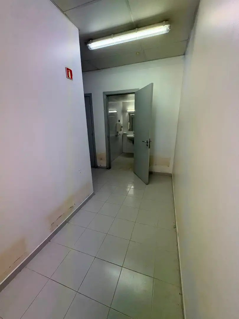 Commercial properties for rent in Girona  with Air Conditioner and Parquet flooring