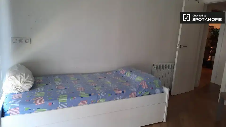Habitació a Sant Gervasi i la Bonanova