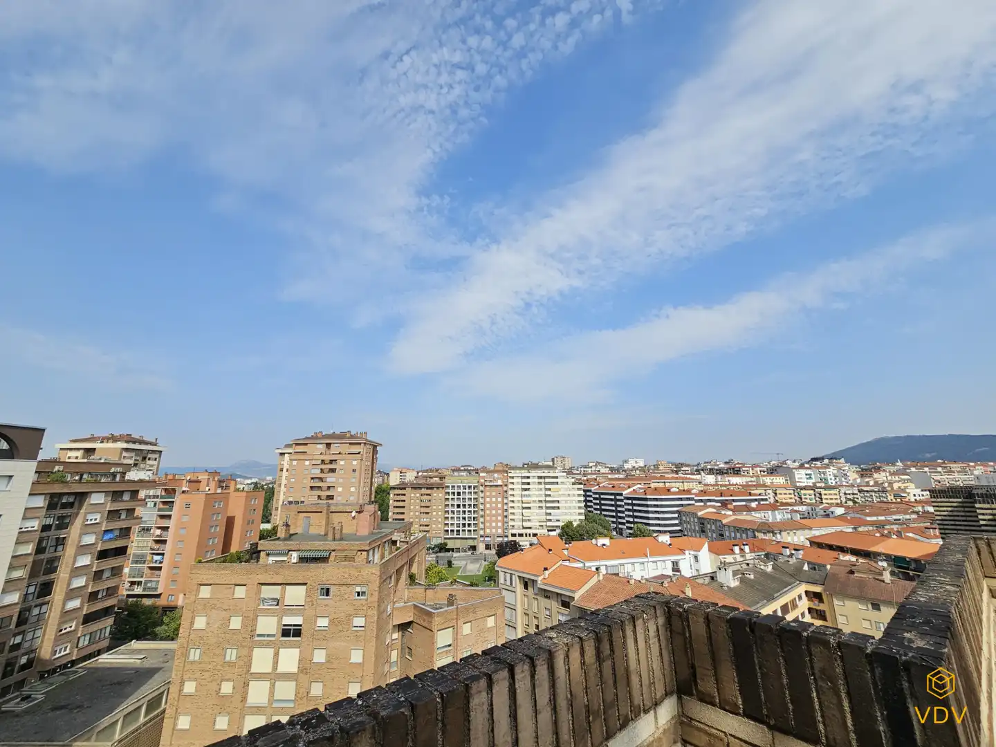 Vista exterior de Pis en venda en  Pamplona / Iruña amb Aire condicionat, Calefacció i Parquet