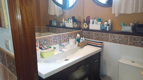 Foto 5 de Casa adosada en venda a Ezequiel Agirre Kalea, Las Arenas, Bizkaia