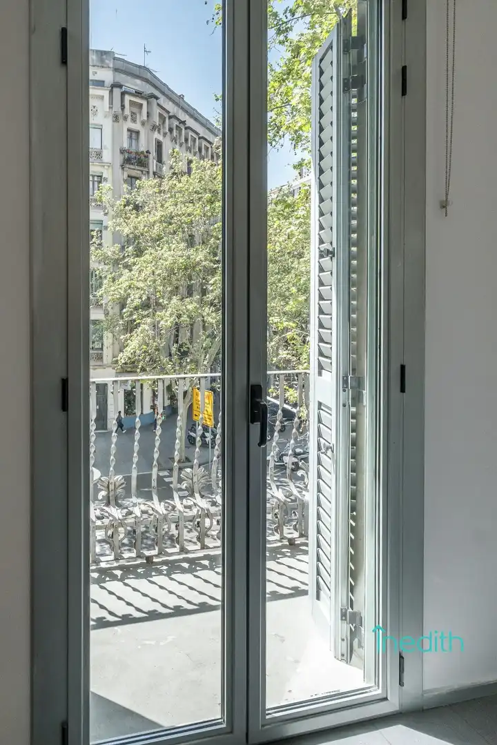 Bedroom of Flat for sale in Barcelona  with Air Conditioner, Terrace and Furnished