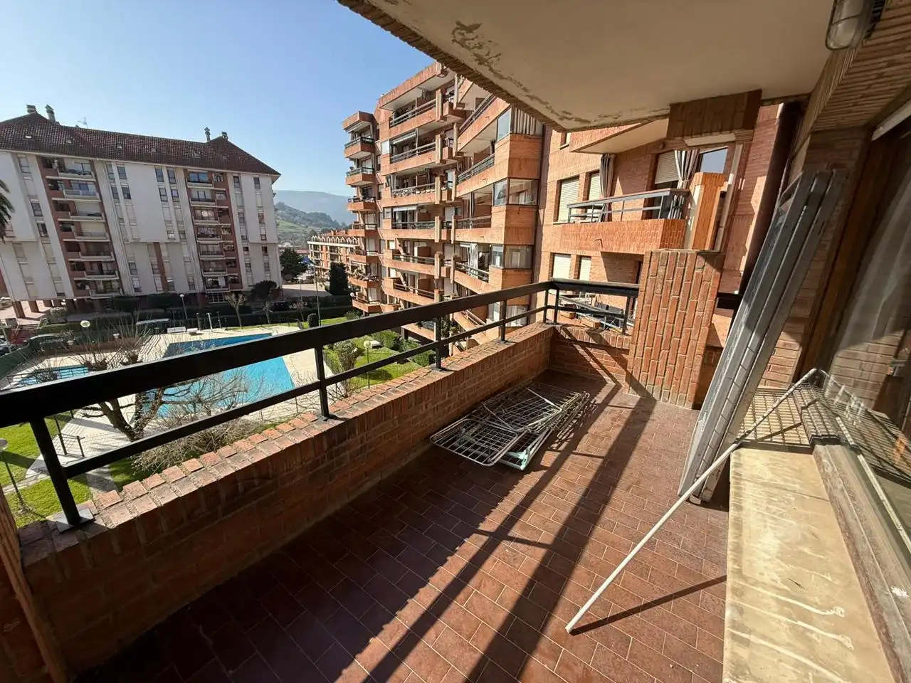 Dormitori de Pis en venda en Castro-Urdiales amb Calefacció, Parquet i Terrassa