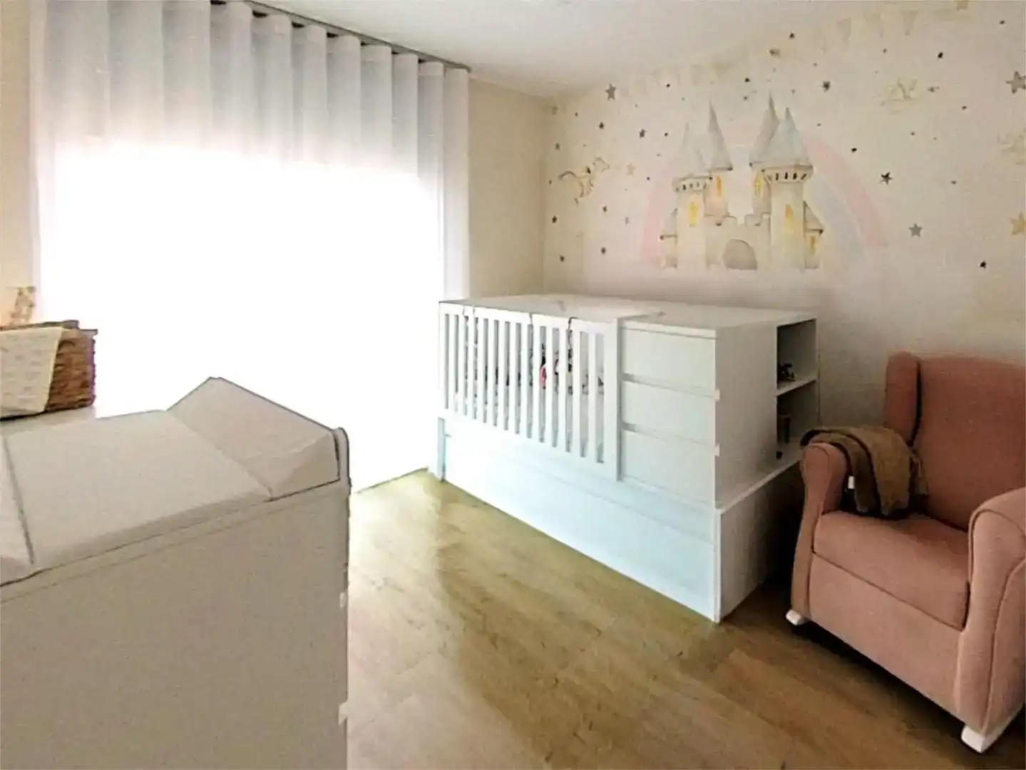 Bedroom of Flat for sale in Boadilla del Monte  with Air Conditioner, Swimming Pool and Balcony