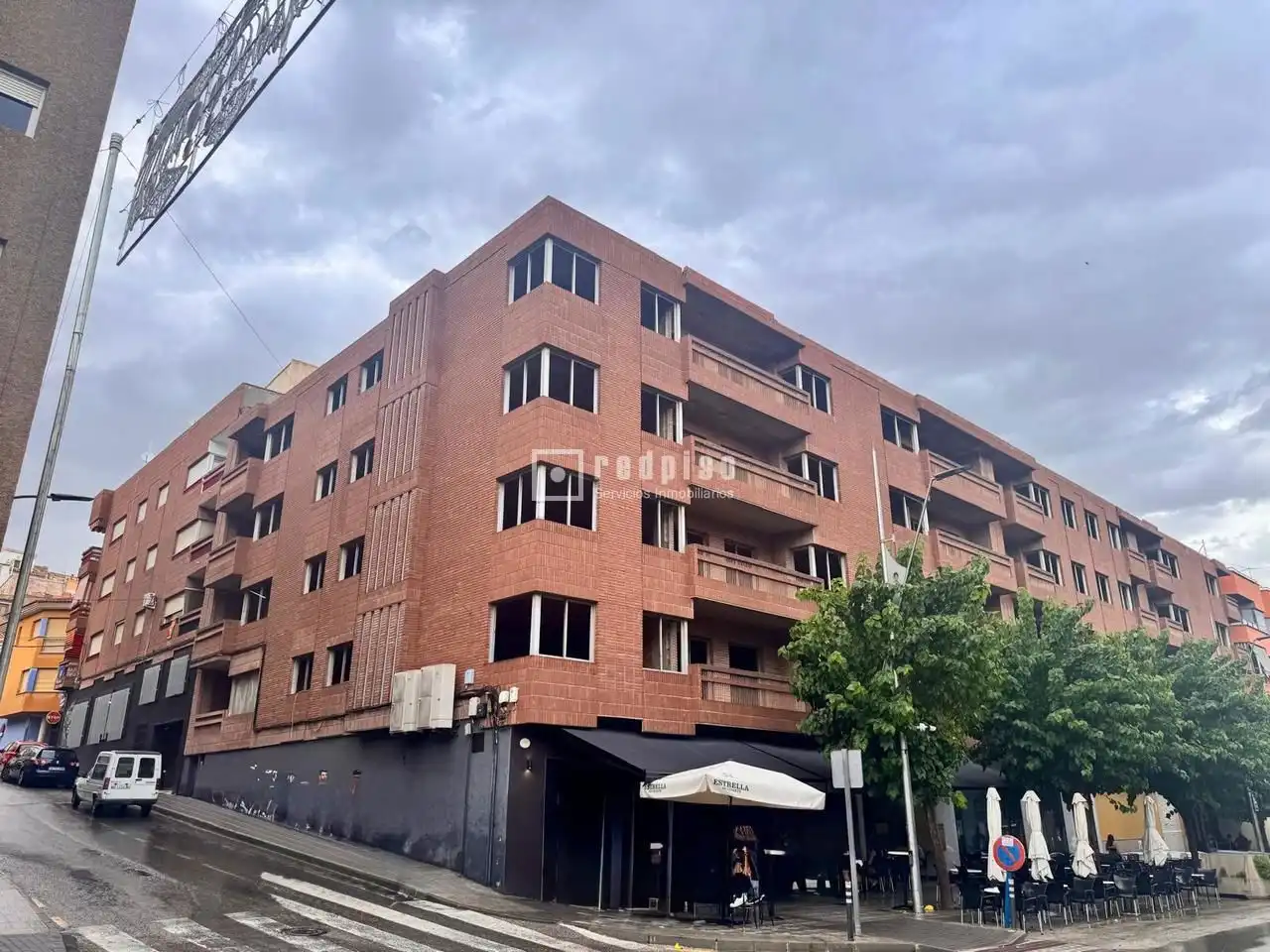 Vista exterior de Edifici en venda en Cehegín