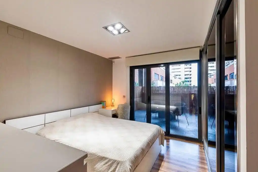 Habitación de Piso de alquiler en Valencia con Amueblado