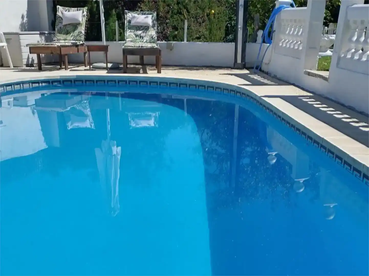 Piscina de Casa o xalet en venda en Marbella amb Aire condicionat, Piscina i Balcó